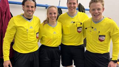 Liferadio Tirol begleitet Schiedsrichter-Team beim U14-Spiel